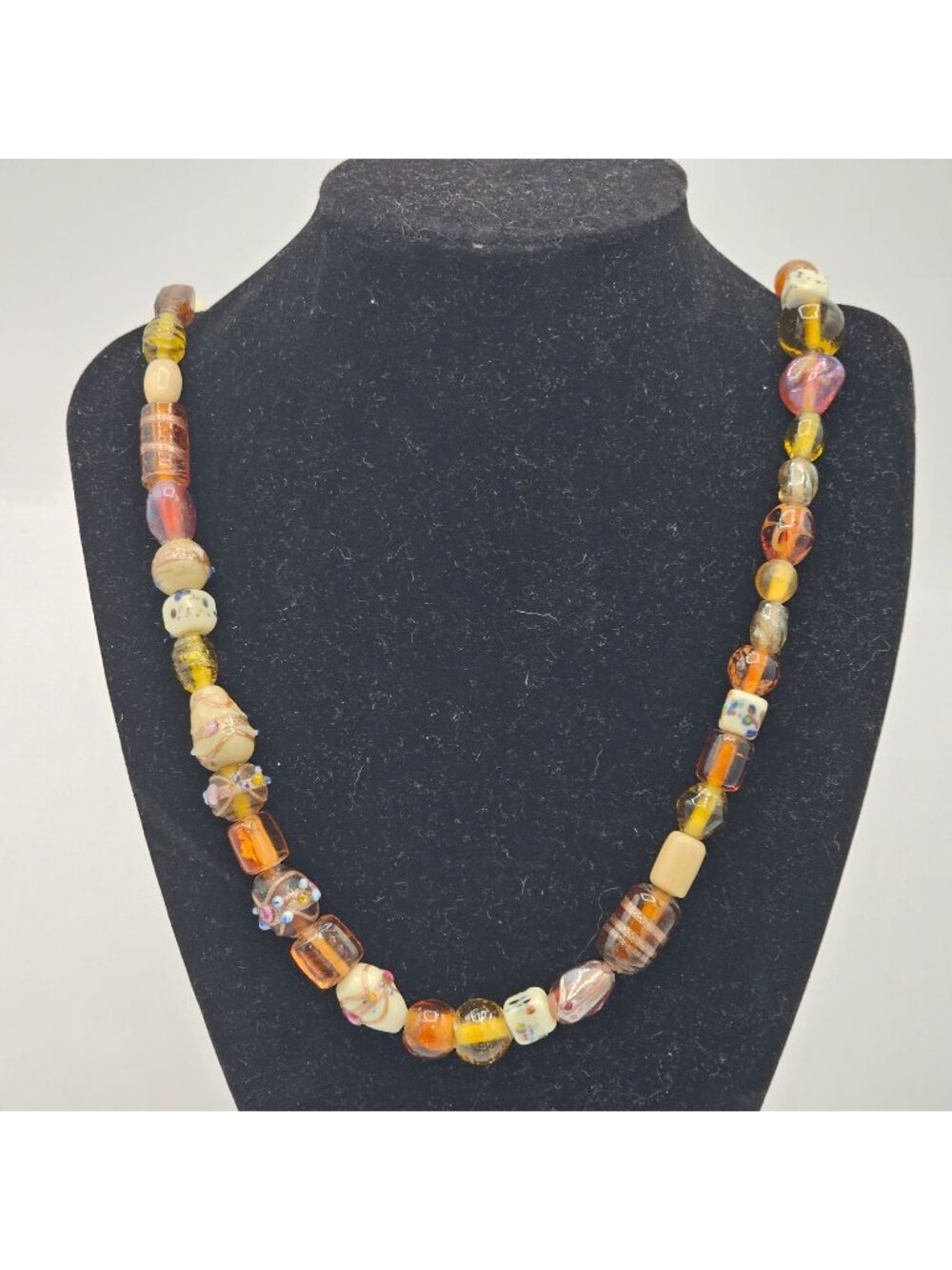 (170) Honey Amber Glass Lampwork Venetian Wedding Beaded Necklace Vintage